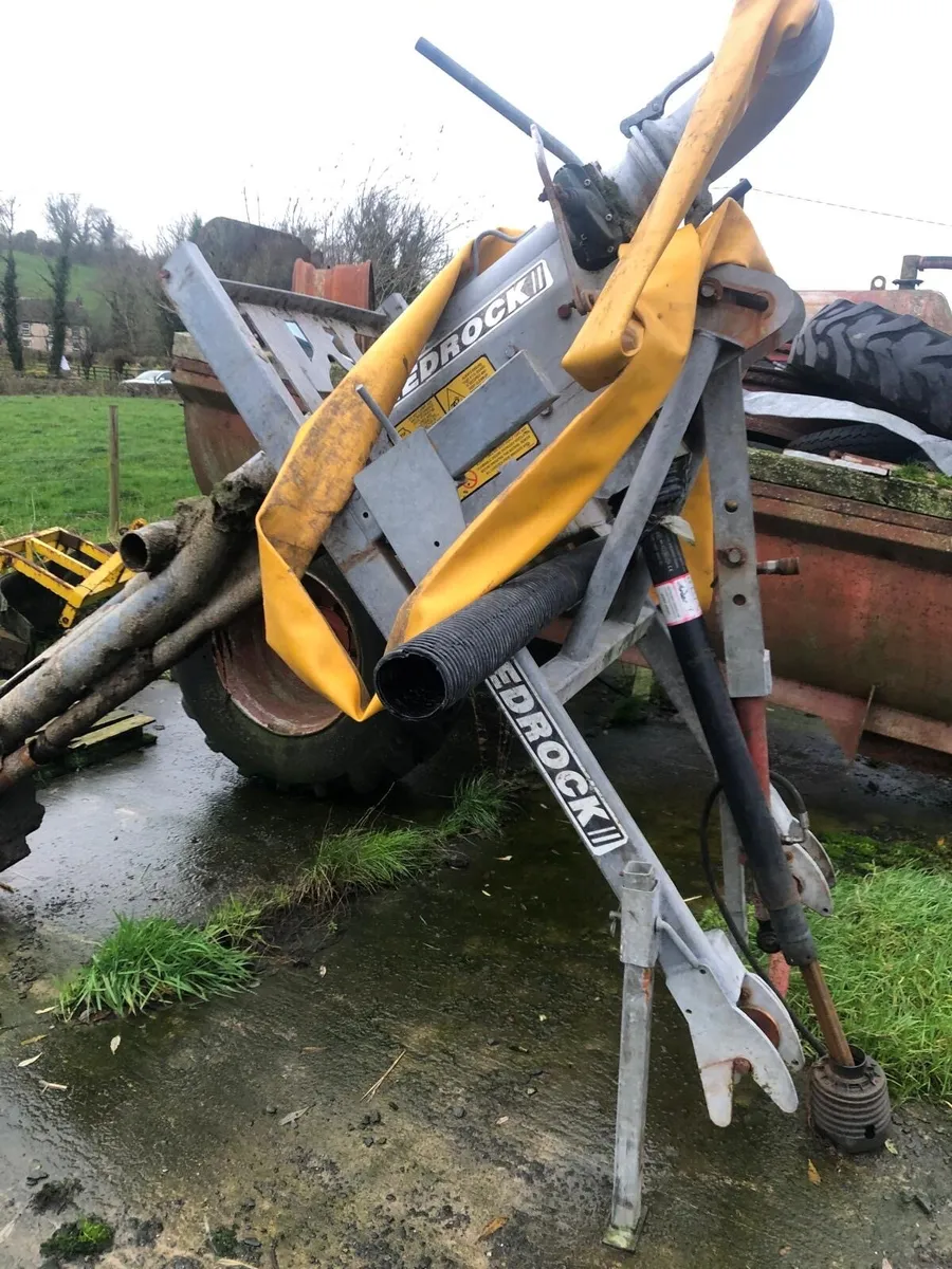 Red Rock Slurry Mixer - Image 1