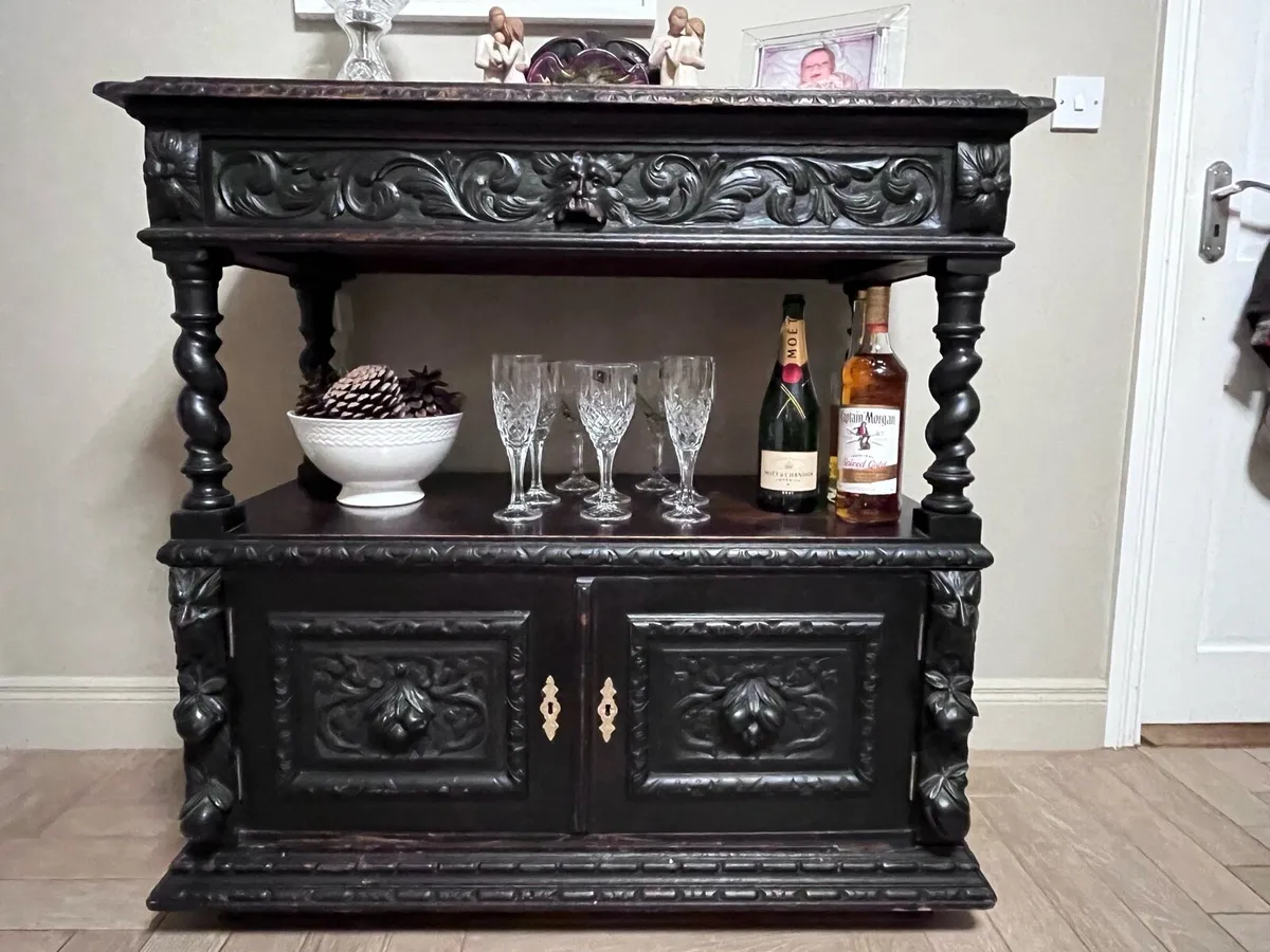 Jacobean sideboard - Image 3