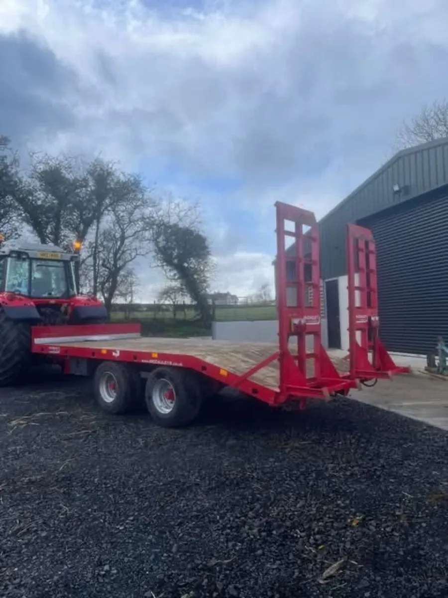 Low loader - Image 3