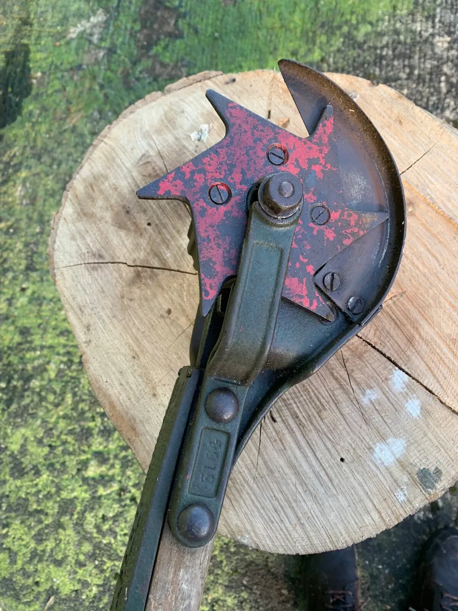 Vintage ATCO Grass Edge Trimmer - Image 1