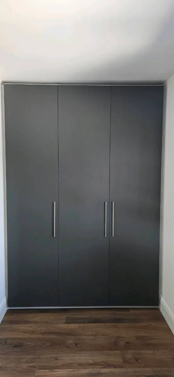 Wardrobes - Image 2