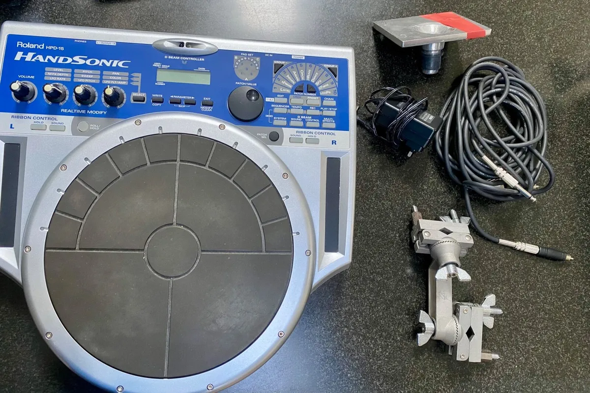 Roland HandSonic HPD-15 Electronic Hand Percussion - Image 1