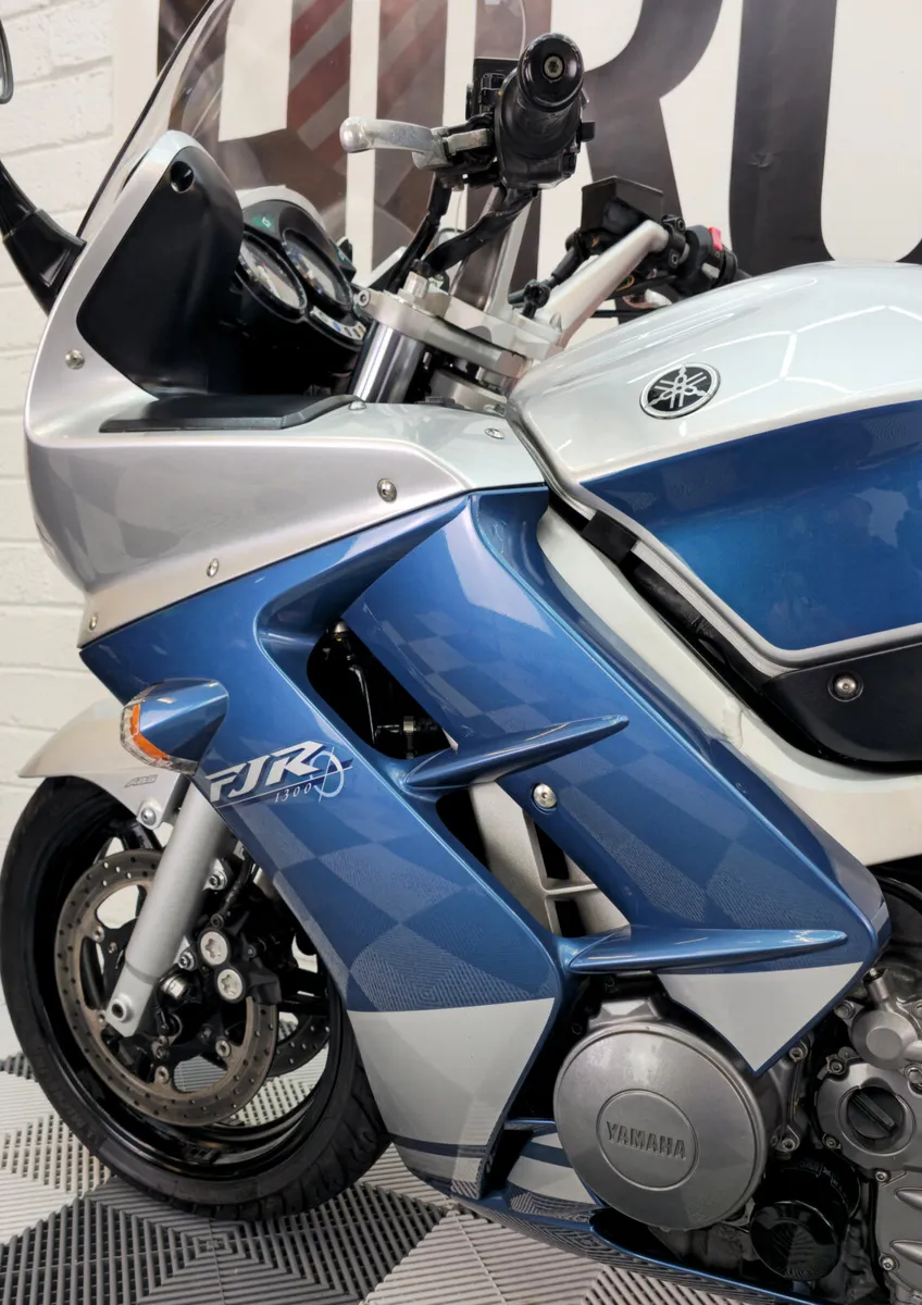 2007 Yamaha FJR1300 - Image 4