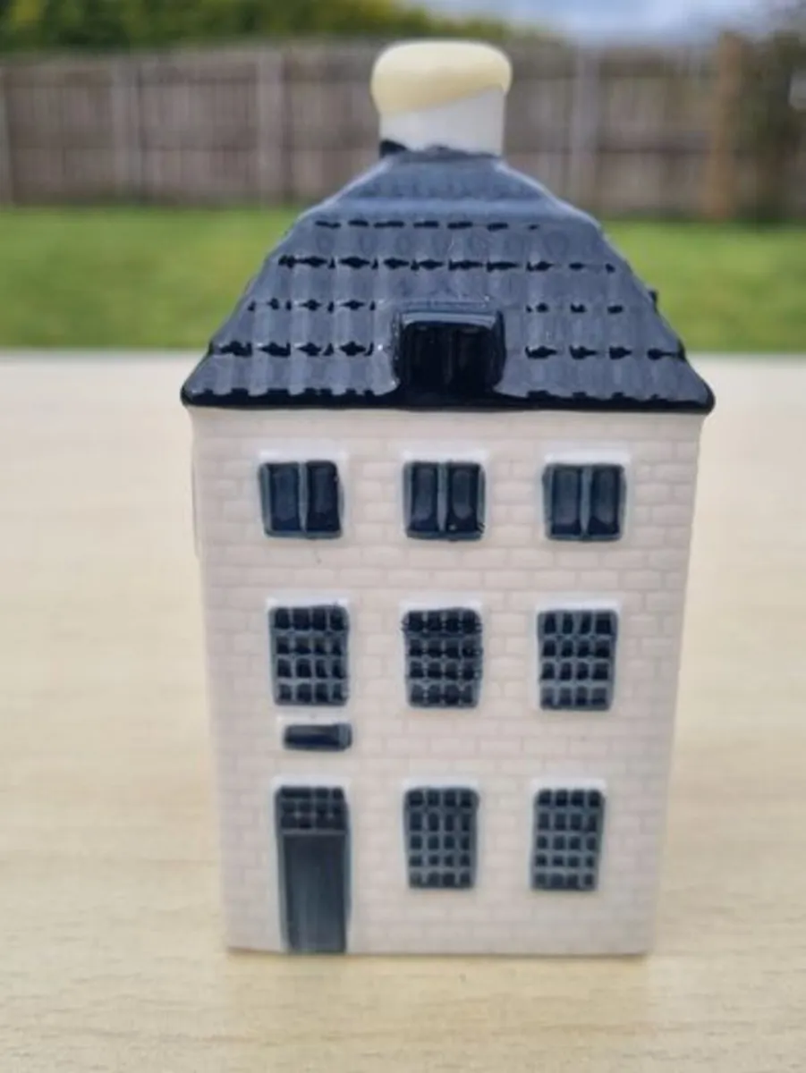 KLM Delft Blue Miniature Dutch House - Image 1