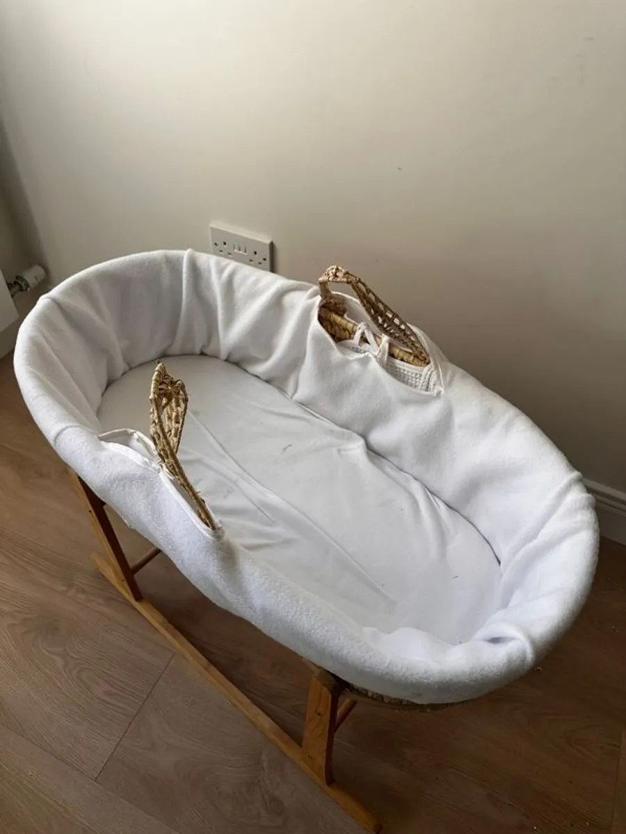 Moses Basket - Image 2