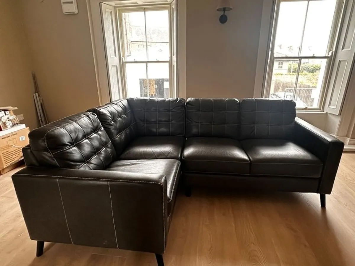 PRICE DROP - Corner Sofa / L Shaped Sofa - Image 4