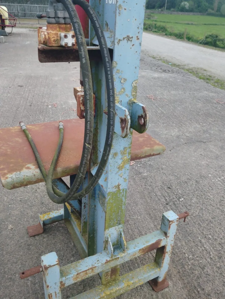 Log Splitter - Image 2