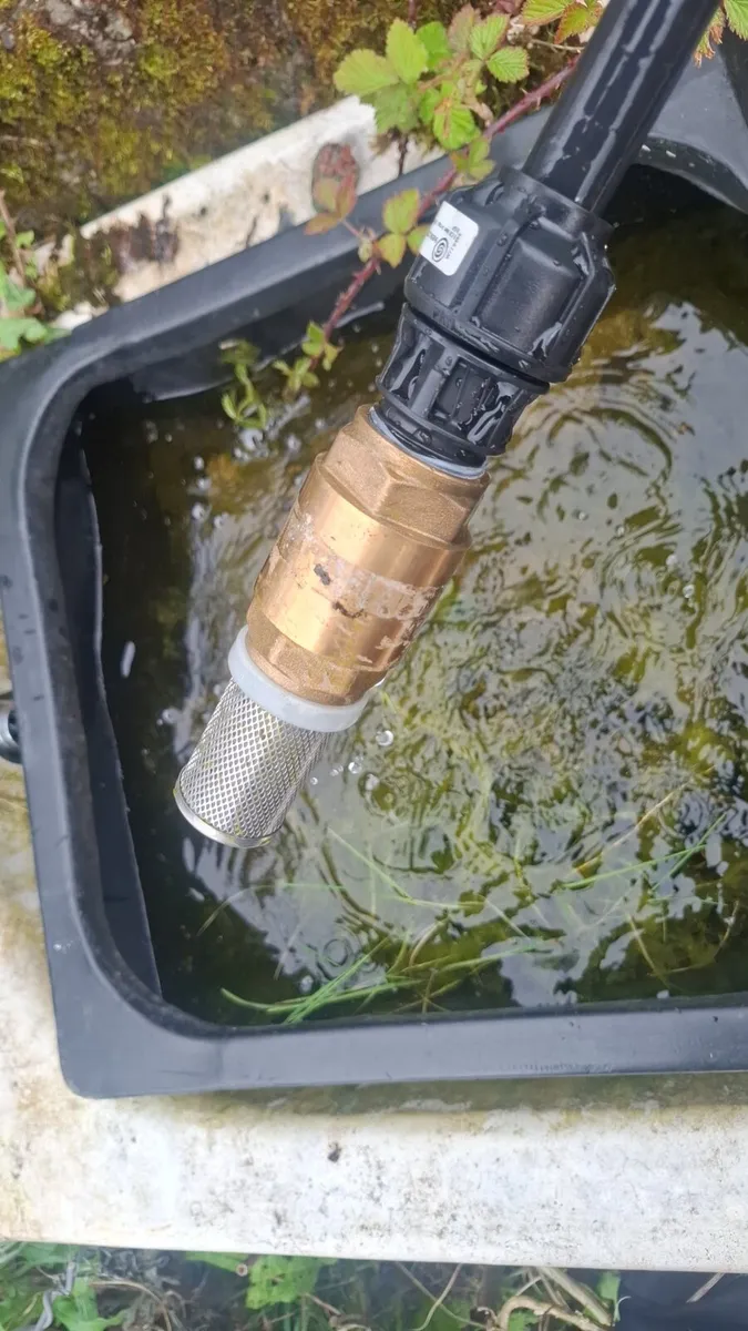 Solar water pump - Image 3