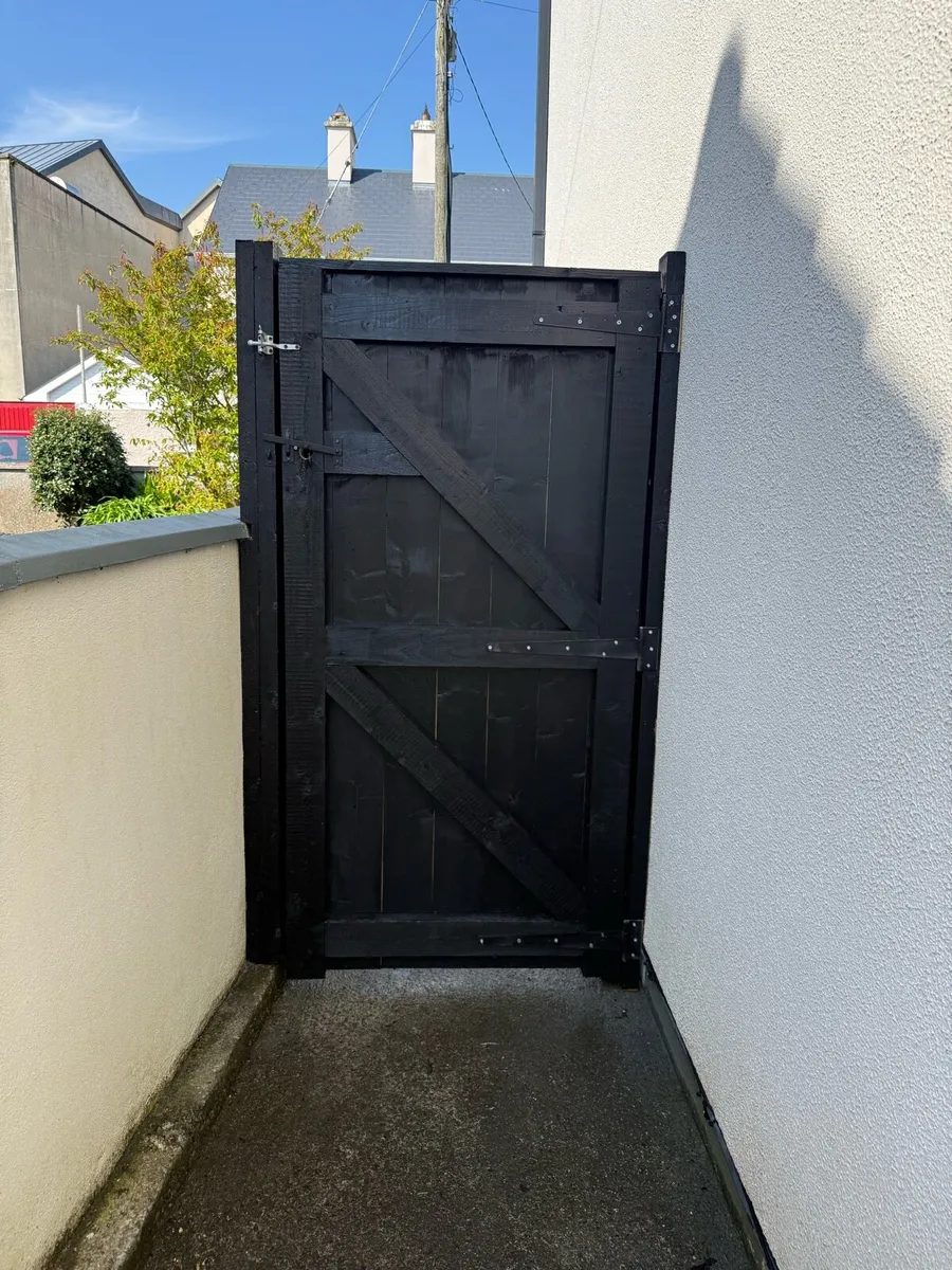Garden side gate - Image 4