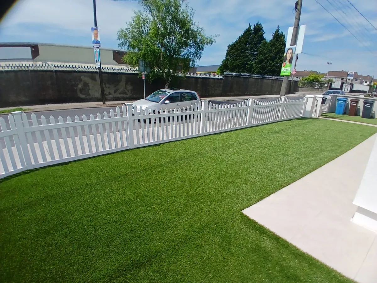 Picket fencing - Image 3