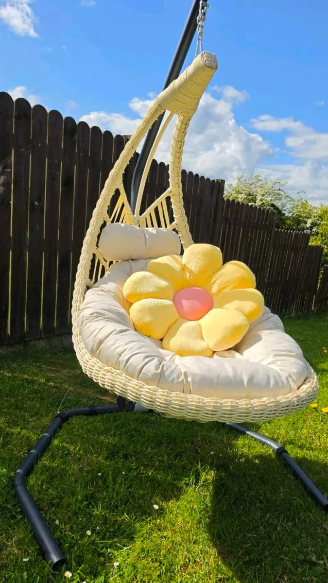 Egg chair hanging chair swing chair outdoor - Image 1