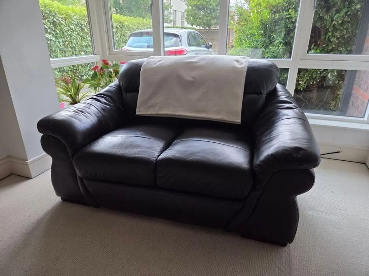 Set of 2 black leather couches for sale - Image 4