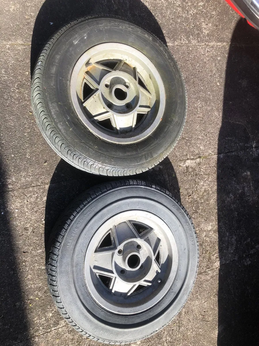 Triumph Stag alloy wheels - Image 2
