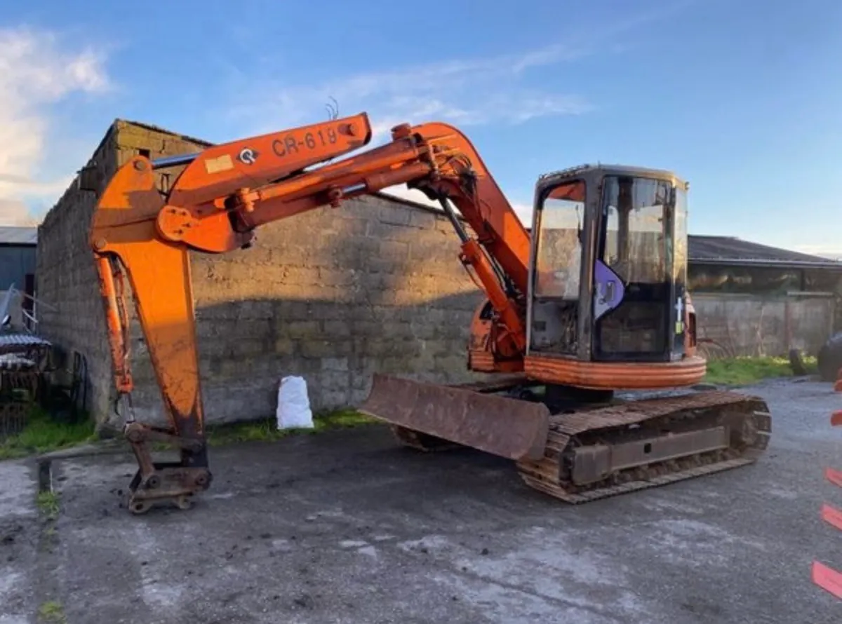 Hitachi Ex75 -3 - Image 1