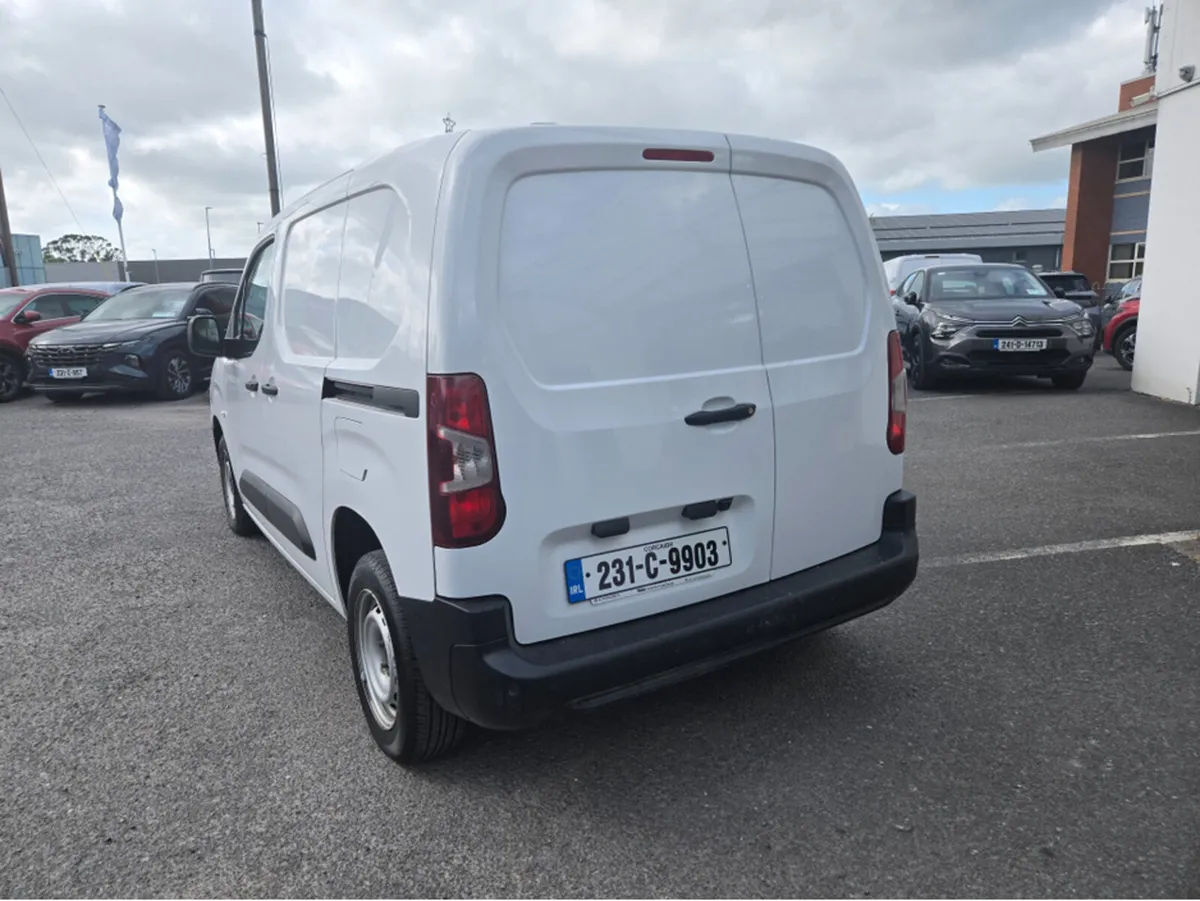 Citroen Berlingo ENTERPRISE BLUEHDI 10 100 MWB 650 - Image 4
