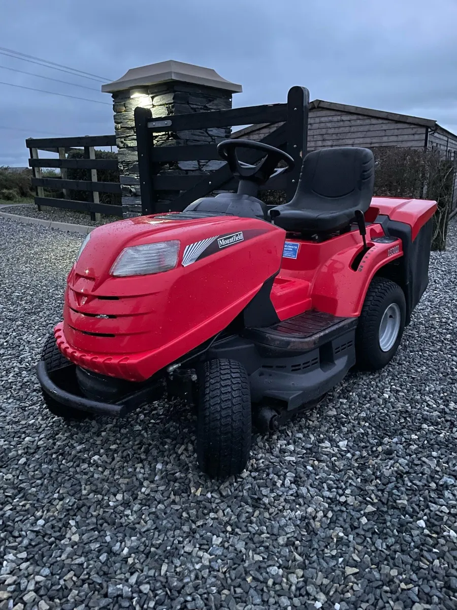 Mountfield 1530H lawnmower - Image 1