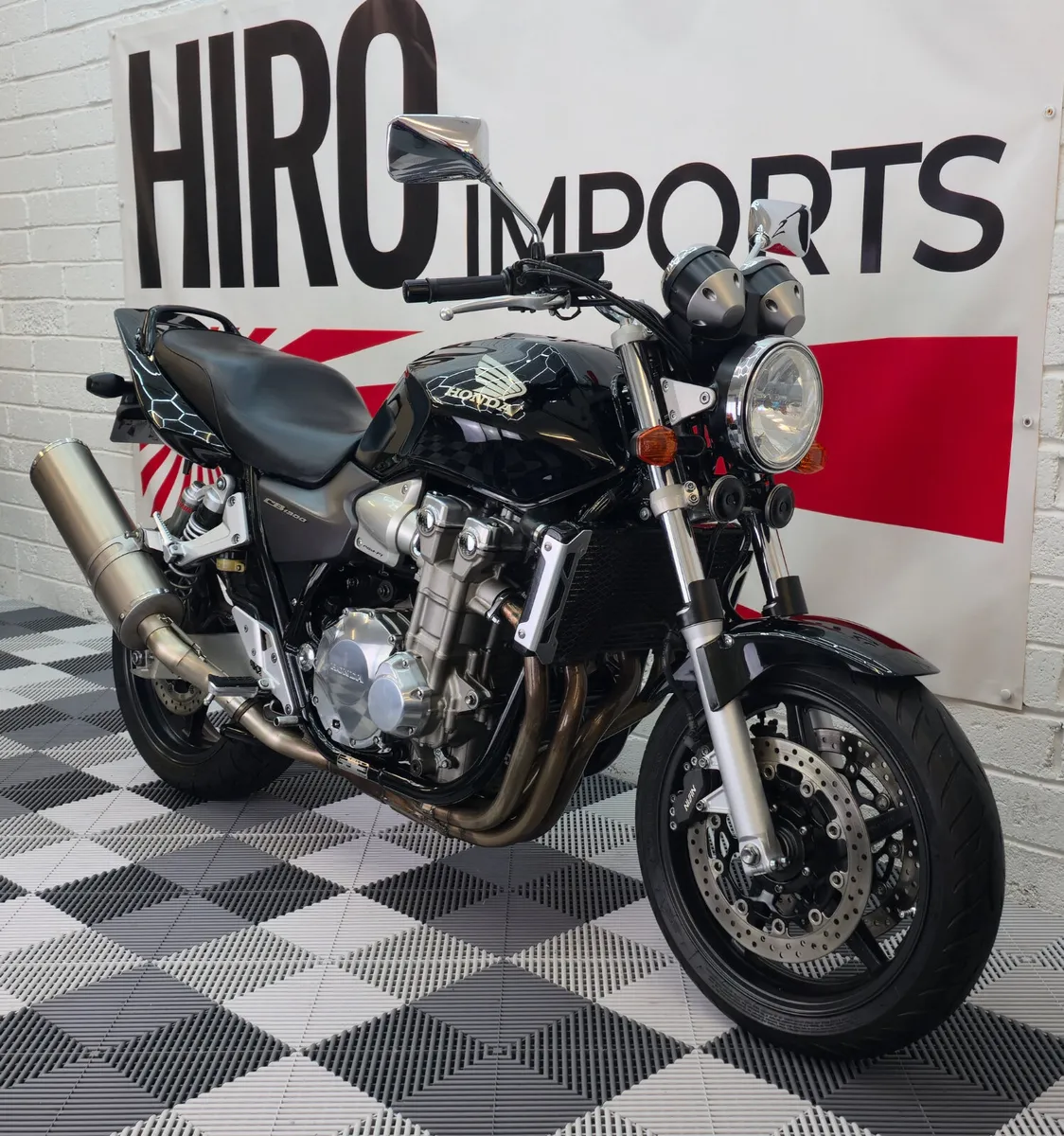 2005 Honda CB 1300 - Image 2