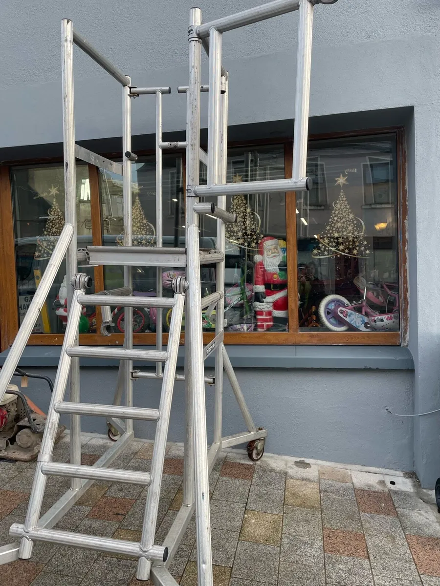Scaffolding - Image 2