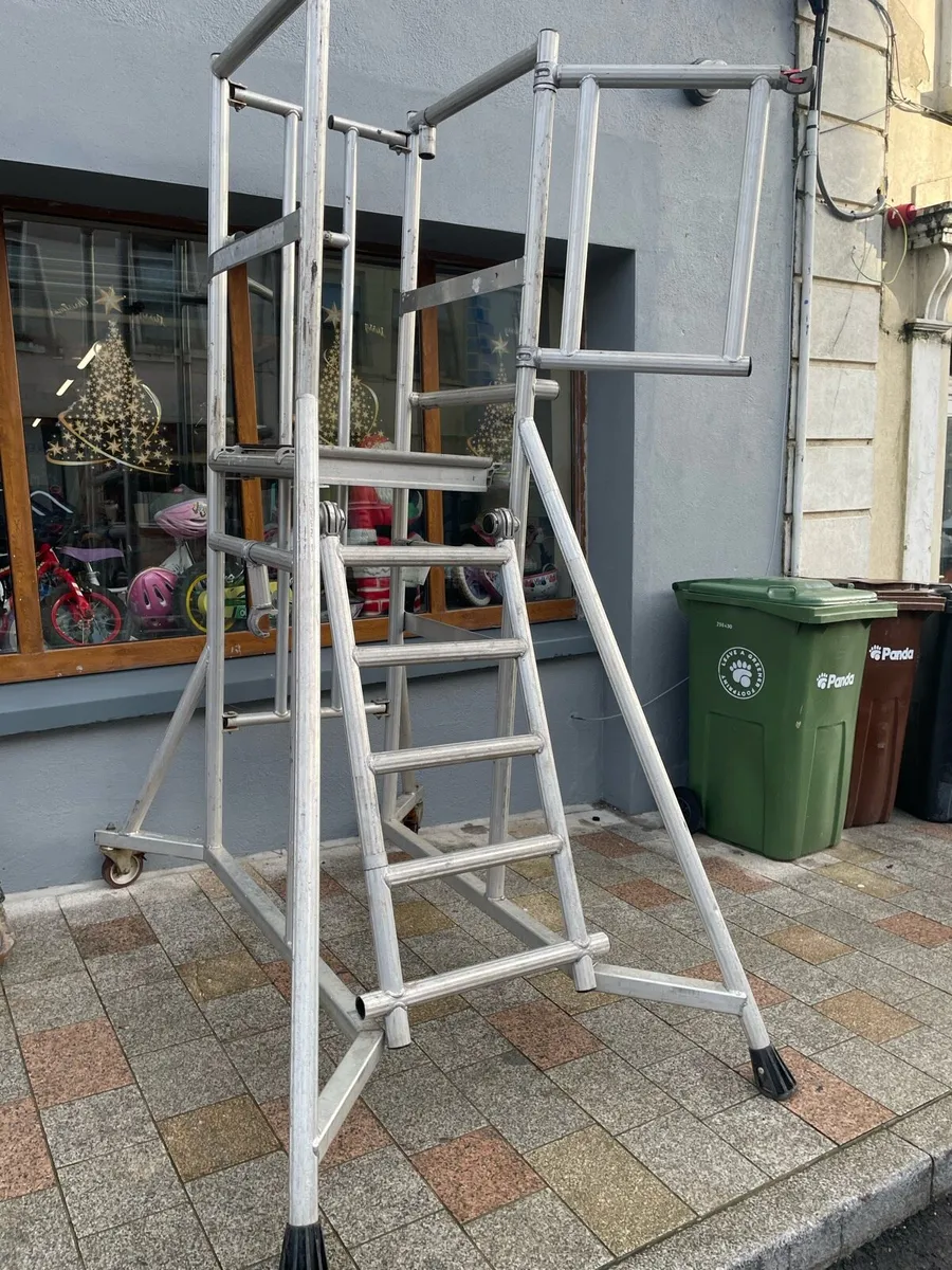 Scaffolding - Image 3
