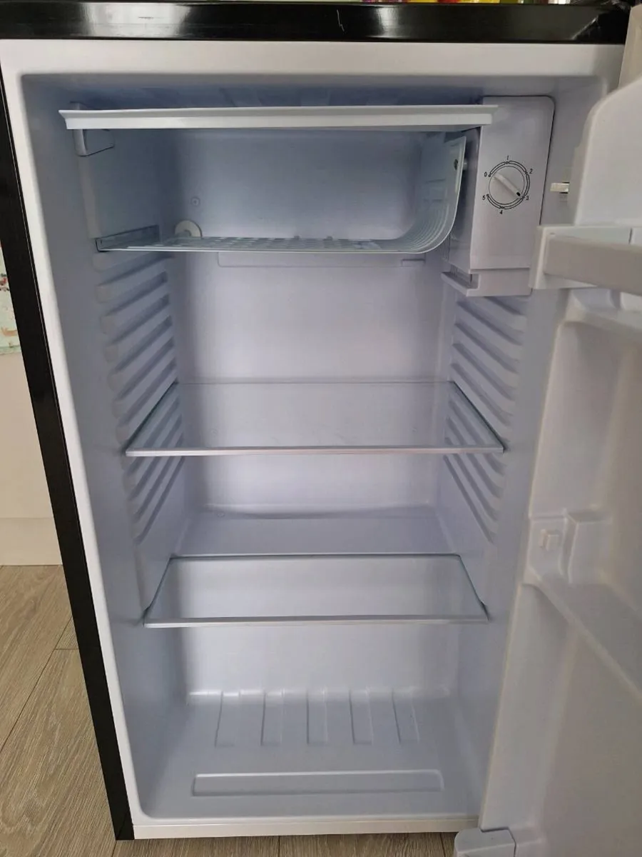 Fridge - Image 3