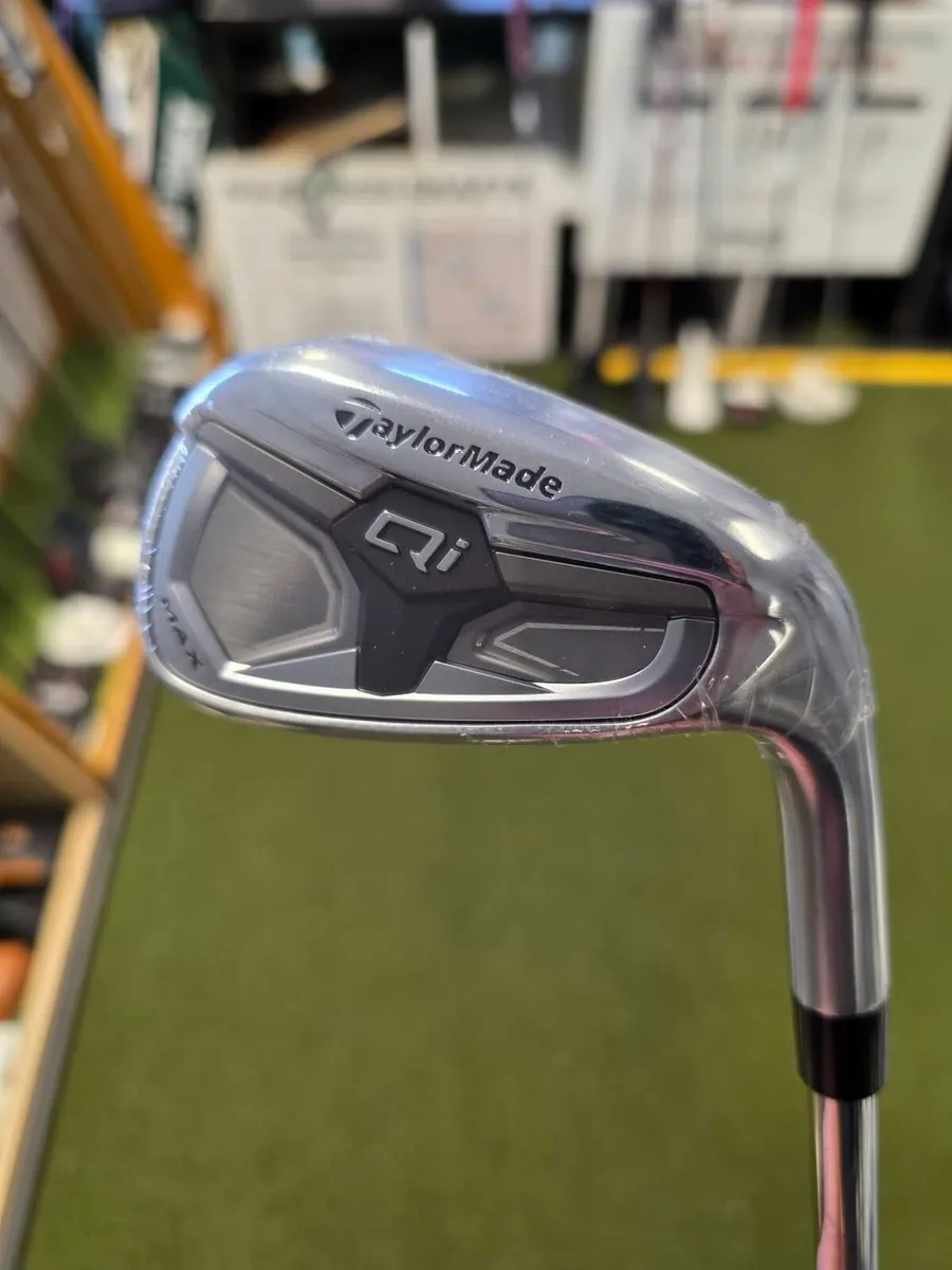 Brand New Taylormade Qi Irons - Image 4