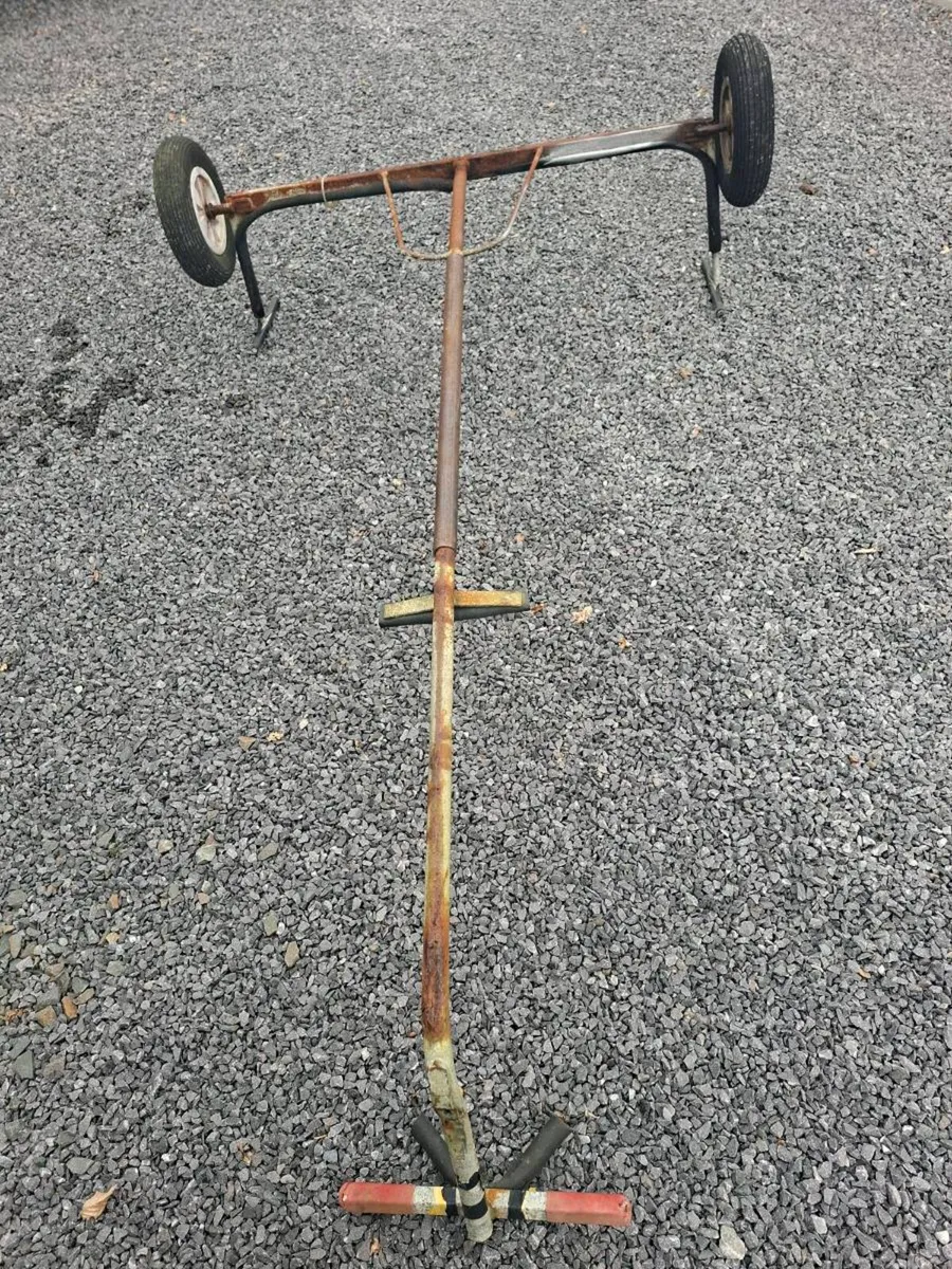 Sailing dinghy launching trolley - Image 2