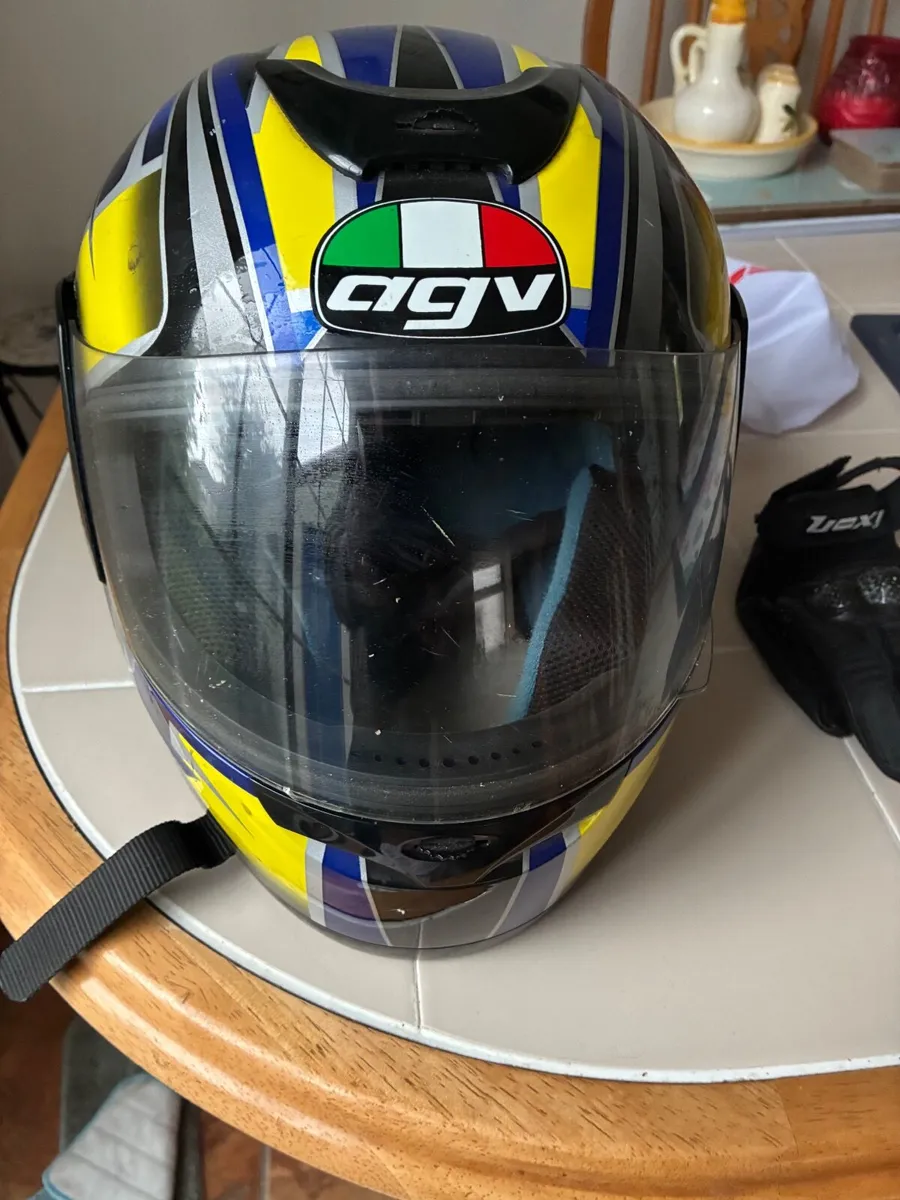 helmet AGV Kinetic size M - Image 1