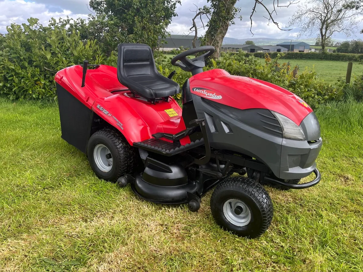 Castle garden 16.5hp 42inch cut ride on lawnmower - Image 1