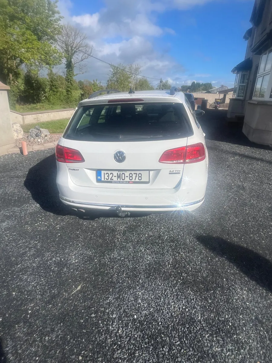 2013  vw Passat est . 2.0tdi - Image 4