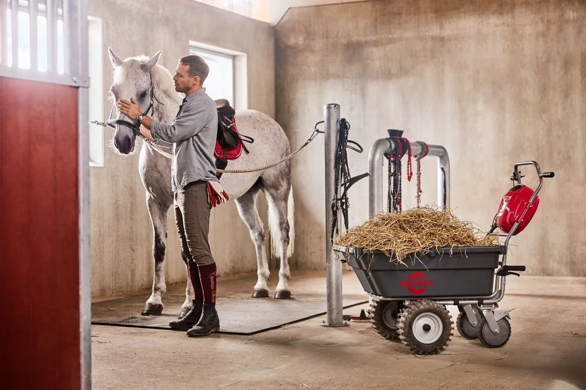 Cramer 82V Utility Cart - Image 3