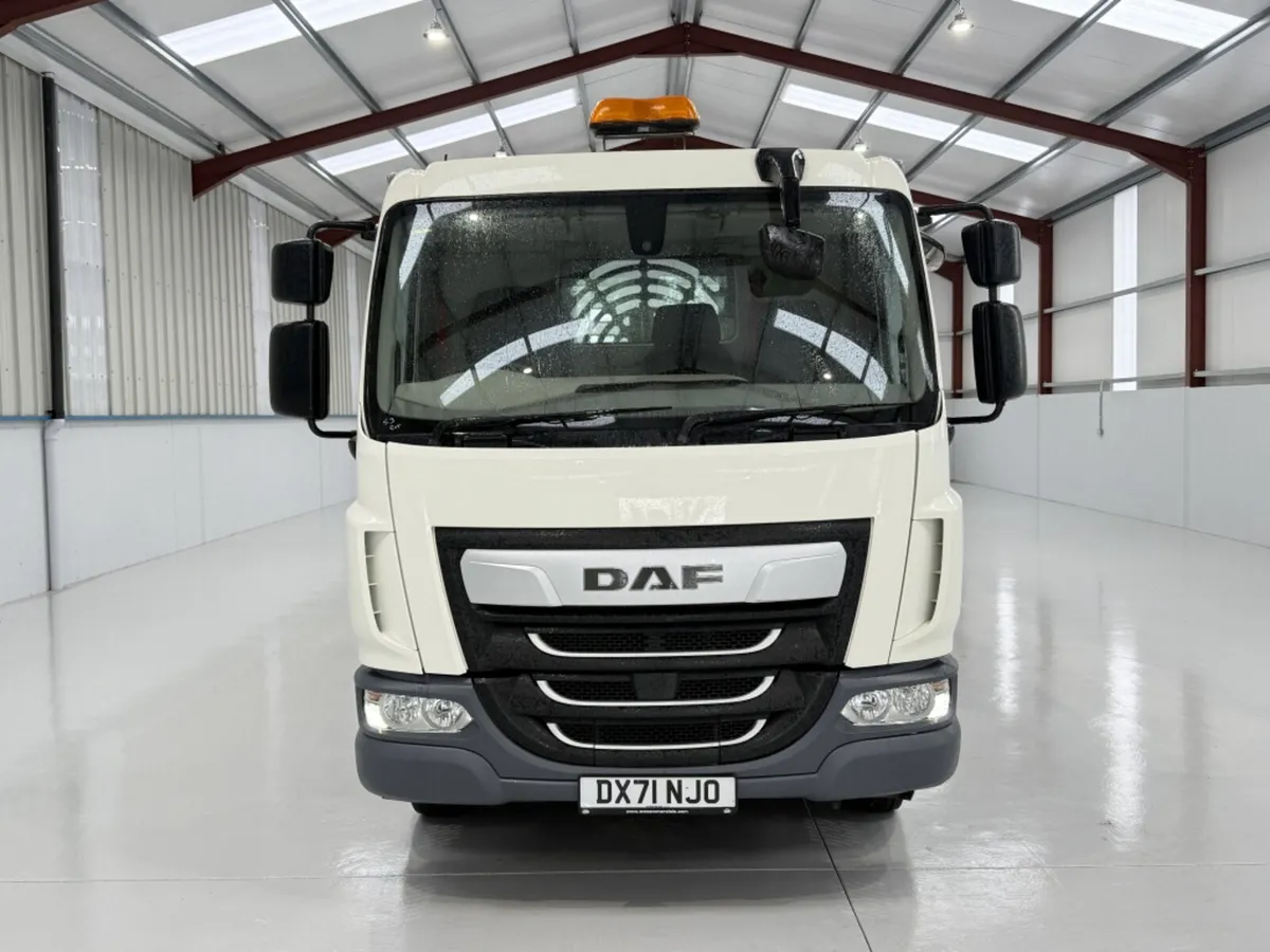 2022 DAF LF 45 180 DROPSIDE - Image 2