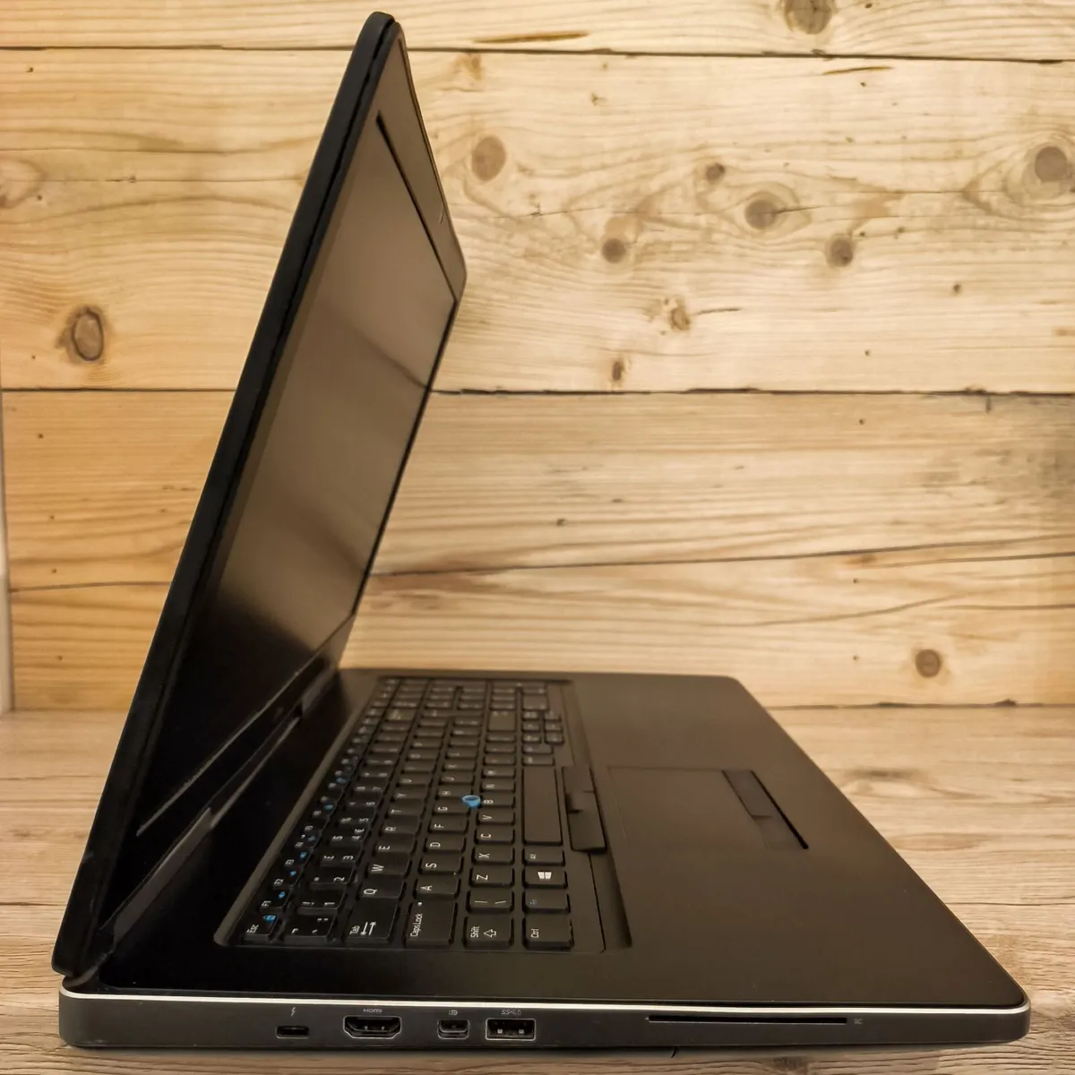 Dell Presicion  /17.3" / Intel i7 / Nvidia 6Gb / - Image 2