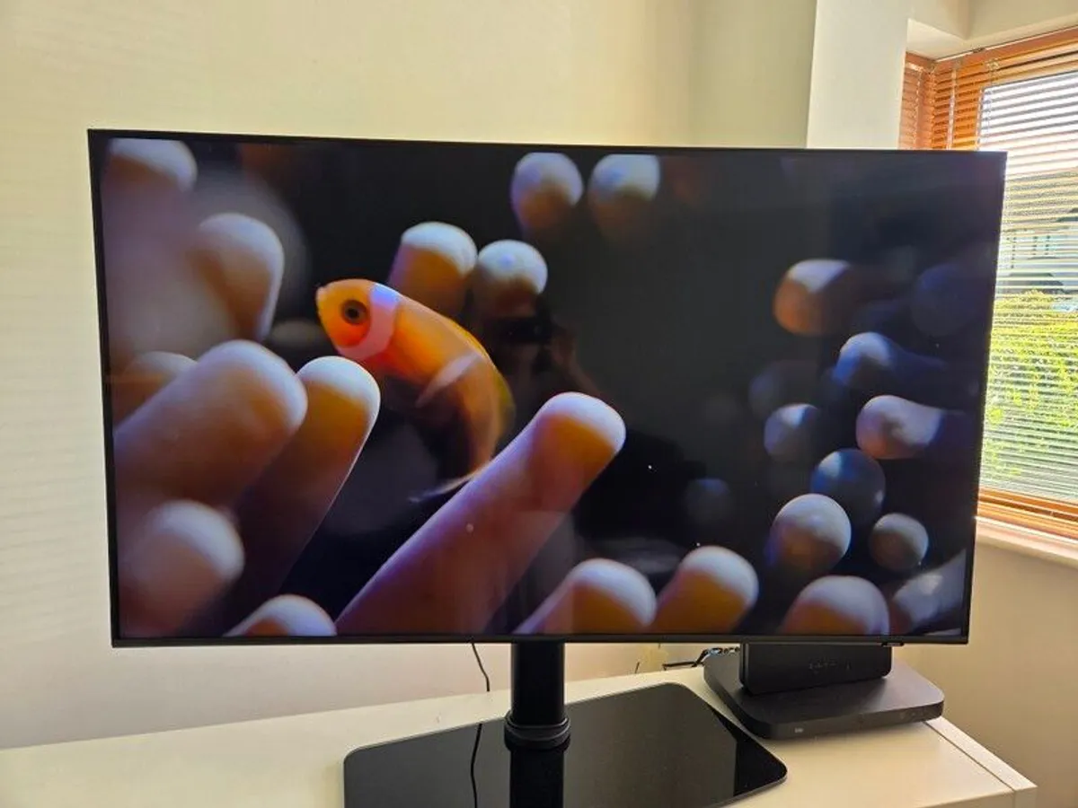 Tv - Image 1