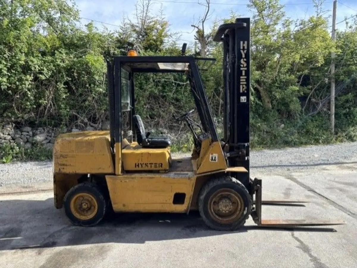 HYSTER 4 TON DIESEL FORKLIFT