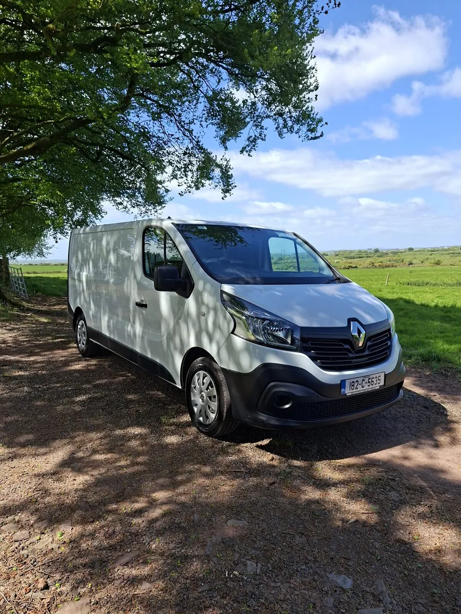 Renault traffic - Image 1