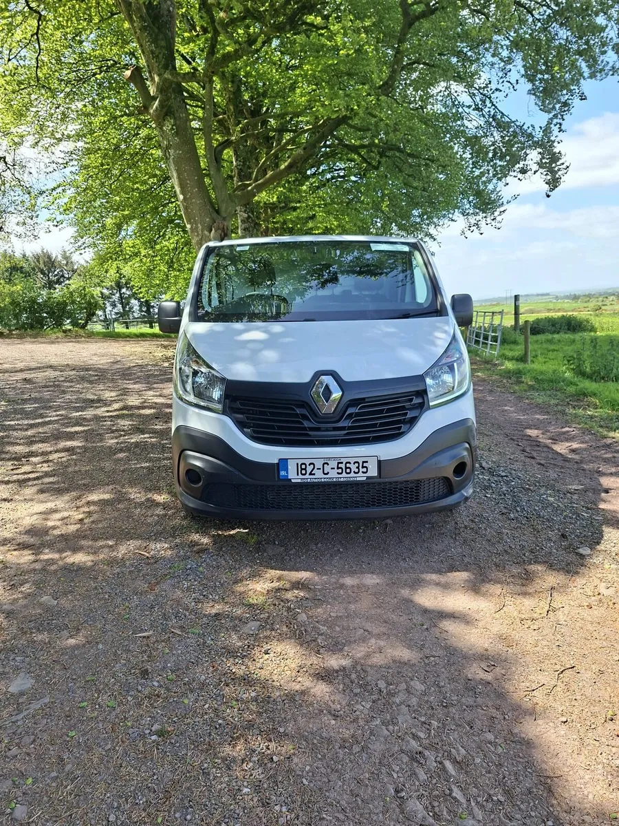 Renault traffic - Image 2
