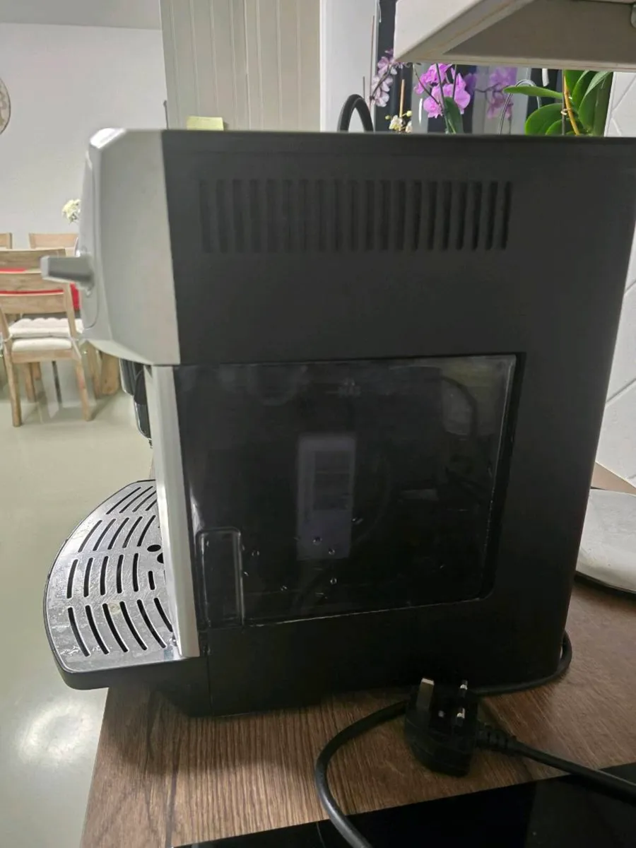 Coffe machine - Image 2