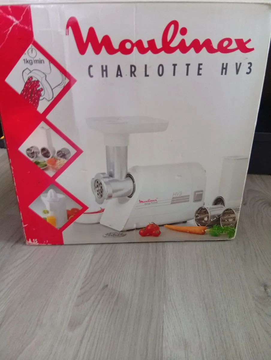 Moulinex Meat Grinder/Vegetable Slicer/Juicer - Image 1