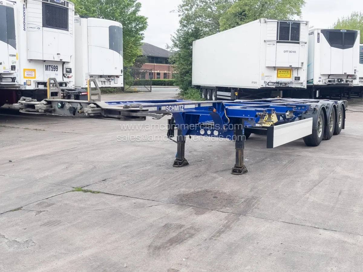 2023 SCHMITZ CARGOBULL SKELETAL TRAILER - Image 3