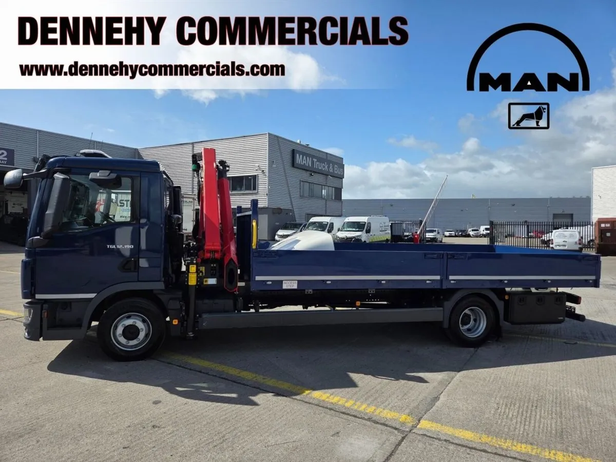 Man TGL 12.190 Flatbed with Crane - Image 2