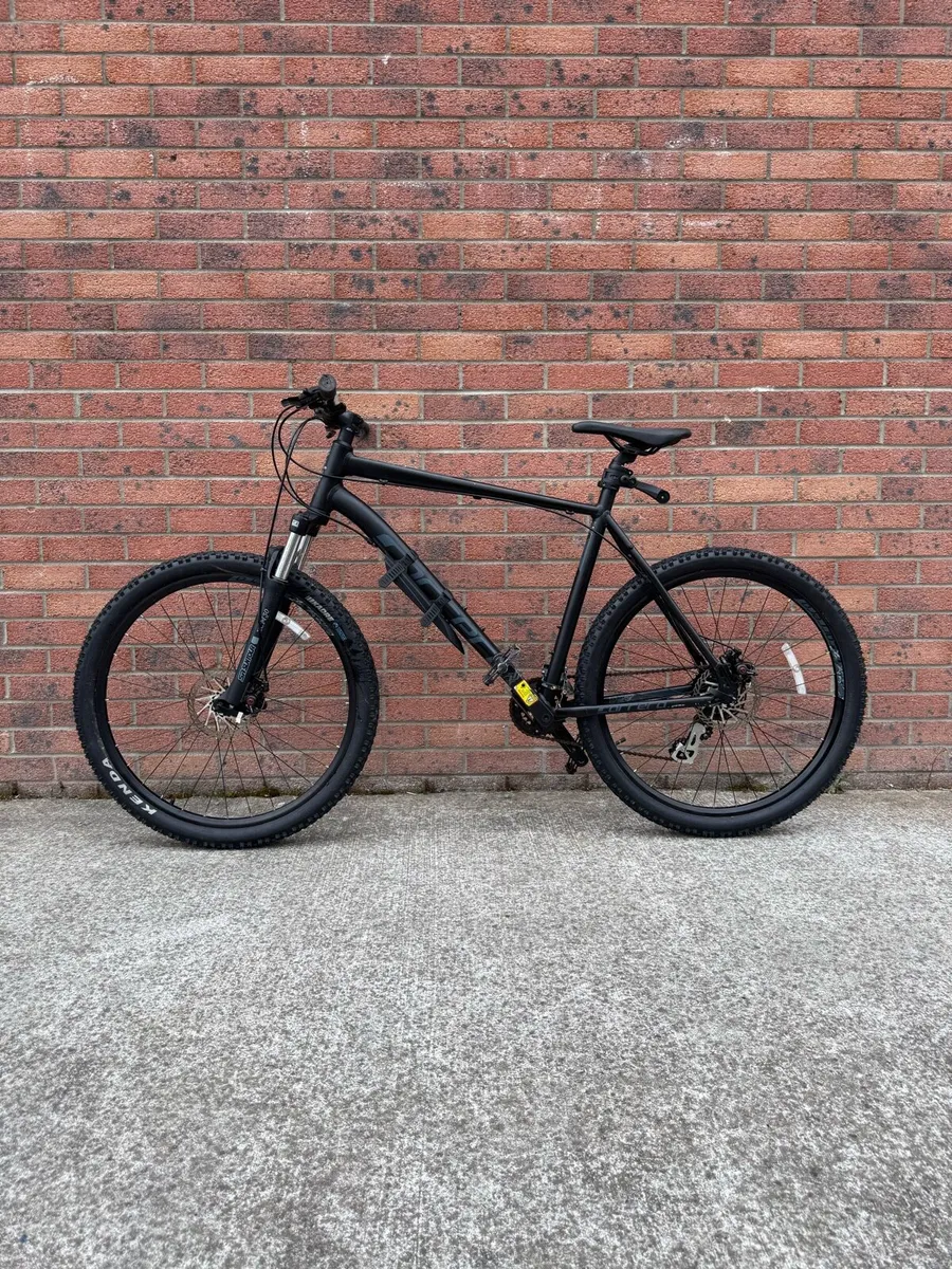 Carrera Vengeance 27.5” MTB - Image 1