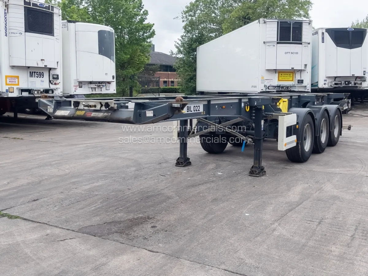 2022 KRONE SLIDING SKELETAL TRAILER - Image 3