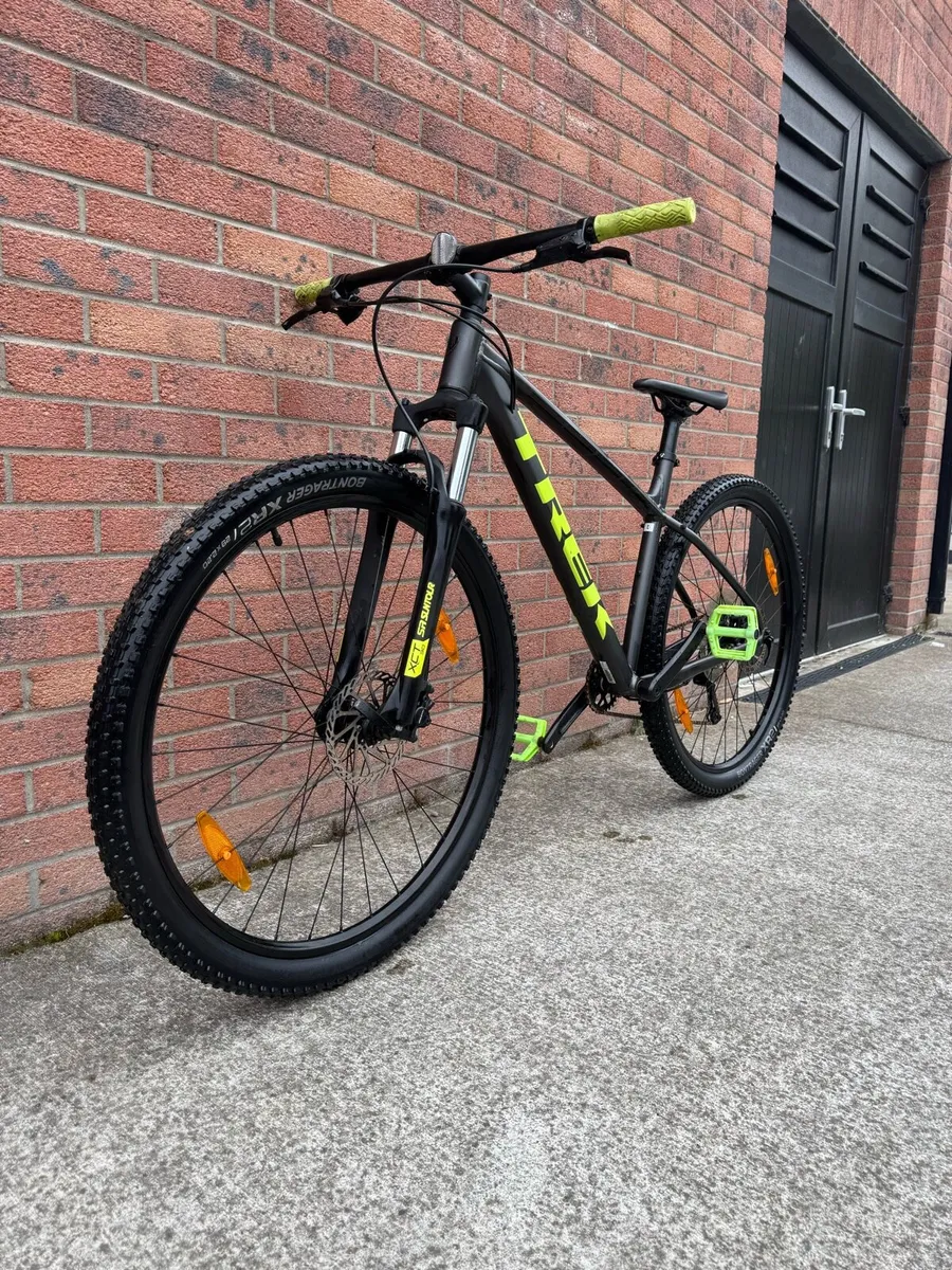 Trek Marlin 6 3rd Generation MTN - Image 3