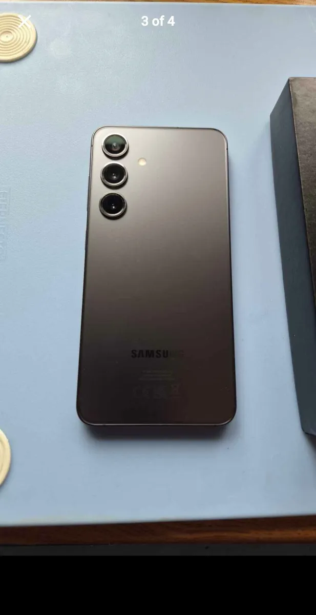 Samsung Galaxy S24 - Image 2