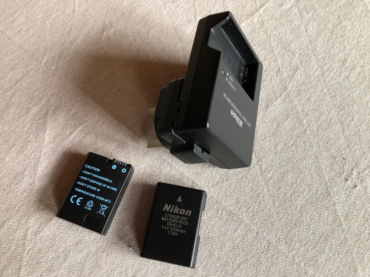 NIKON D3200 - Image 3
