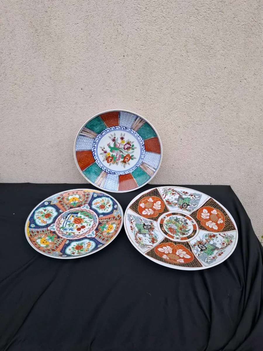By post only 3 dinner plates asian pattern - Image 2