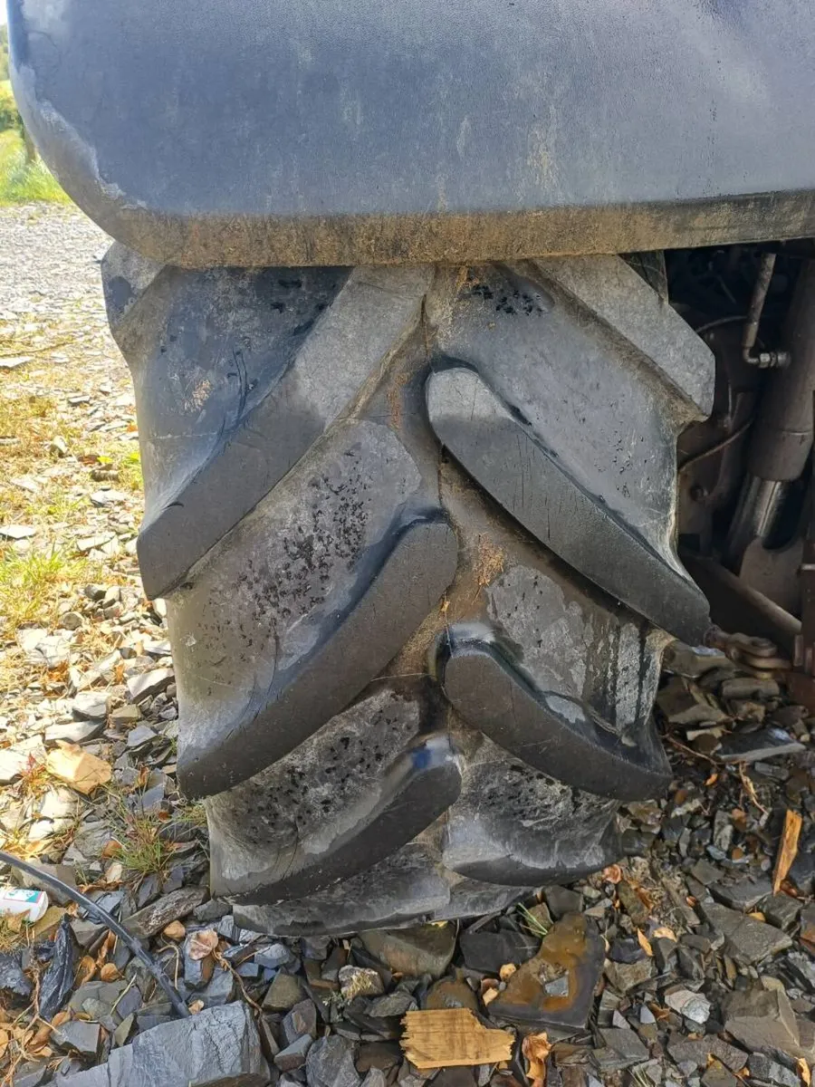 Tyres - Image 3