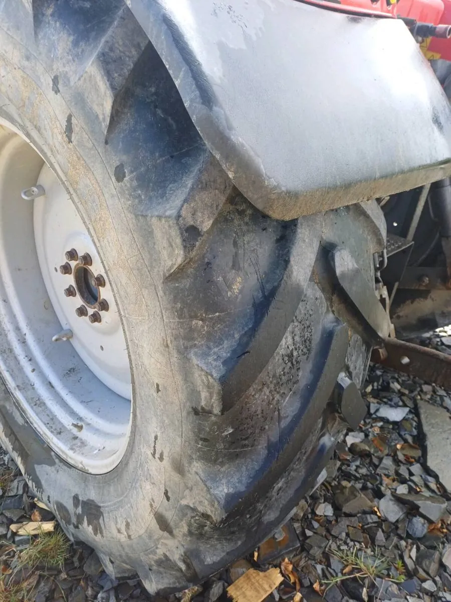 Tyres - Image 4