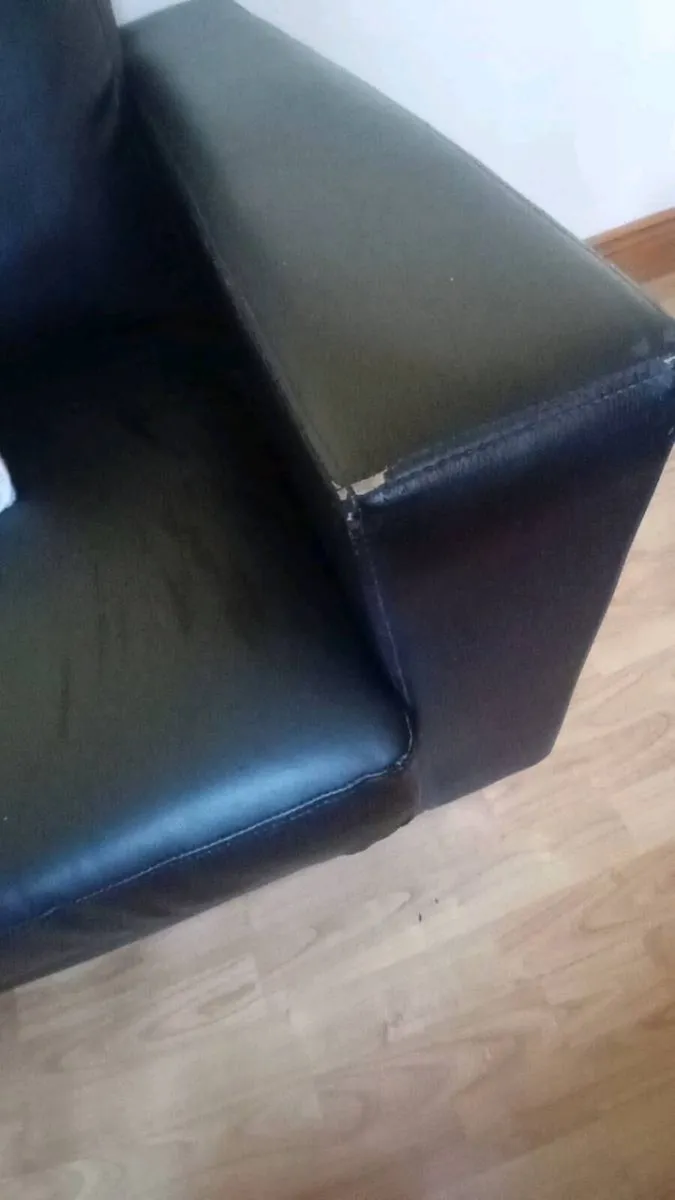 Sofa 2 seater & 2 armchairs - Image 2