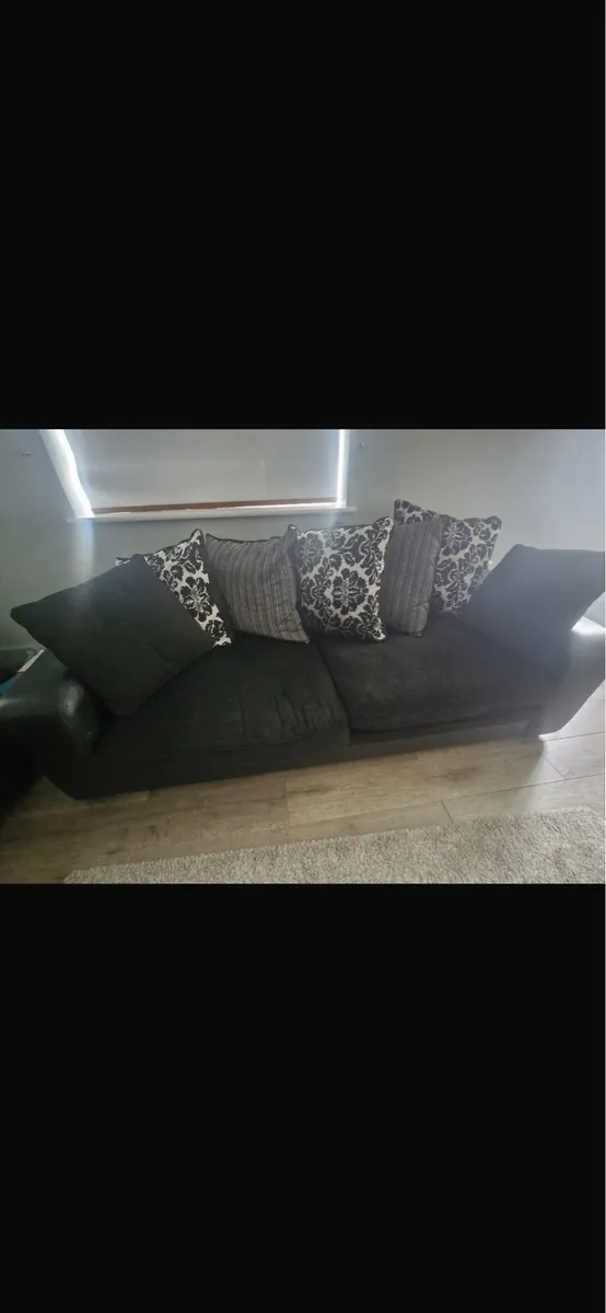 2 seater & 3 seater - Image 1